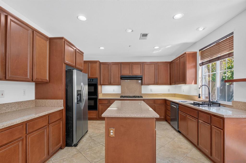 16159 Cayenne Creek Pl Property Photo 9