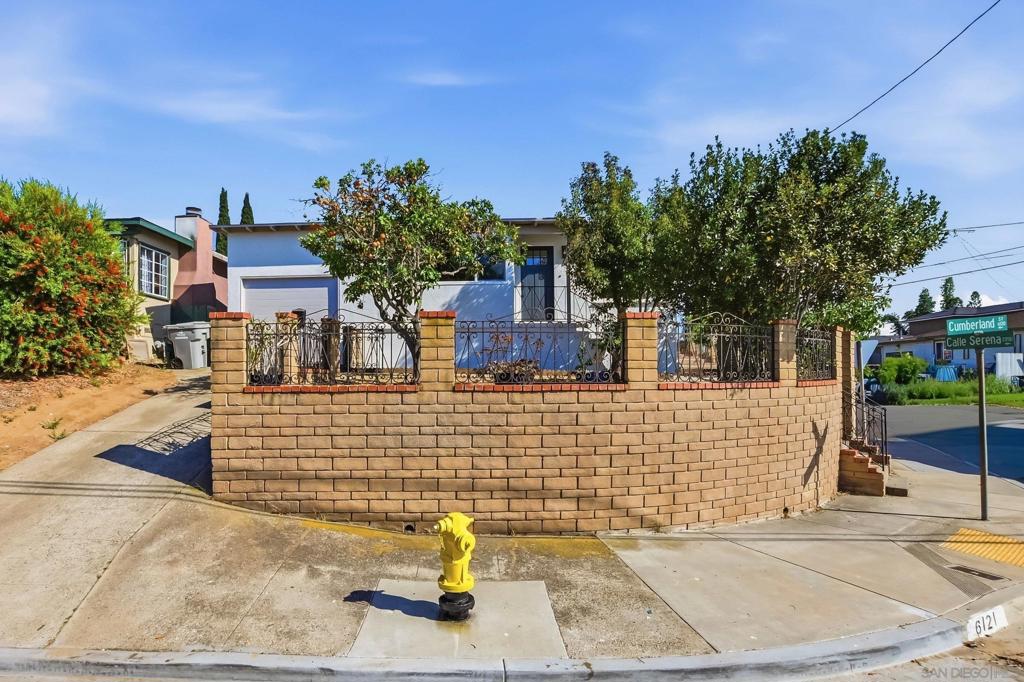 6121 Cumberland St Property Photo 2