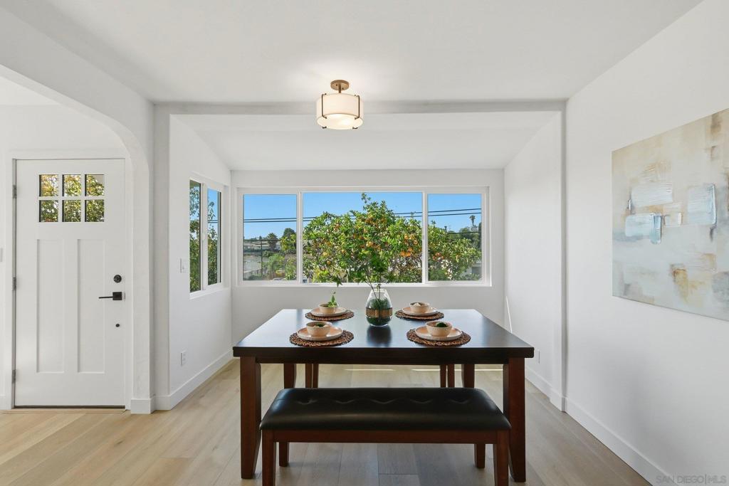 6121 Cumberland St Property Photo 6