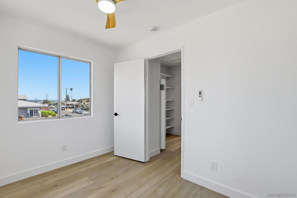 6121 Cumberland St Property Photo 26