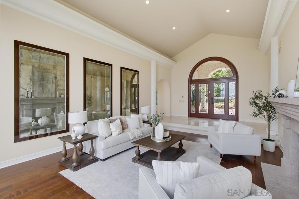 18103 Via Ascenso Property Photo 7