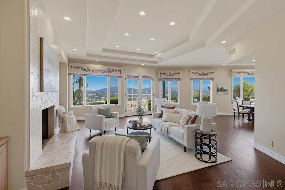 18103 Via Ascenso Property Photo 8