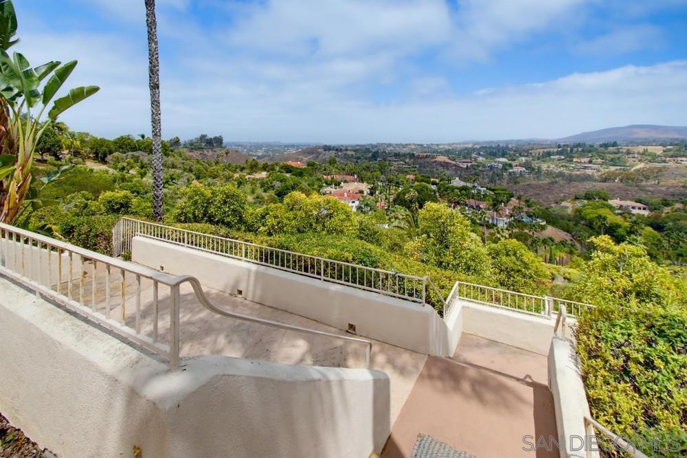 18103 Via Ascenso Property Photo 55