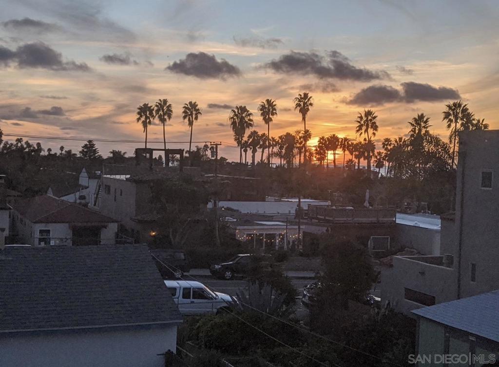 4662 Point Loma Ave Property Photo 11