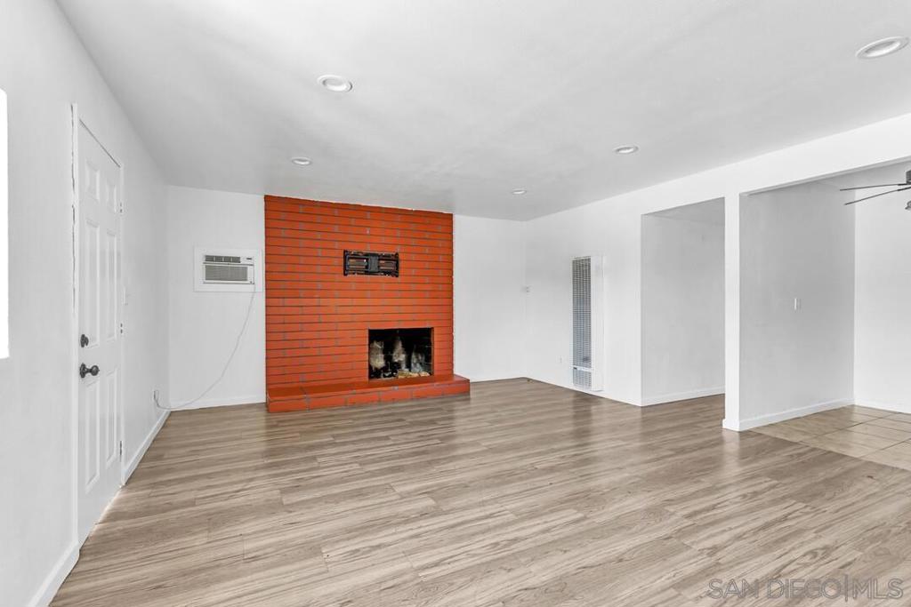 5920 Streamview Dr Property Photo 5