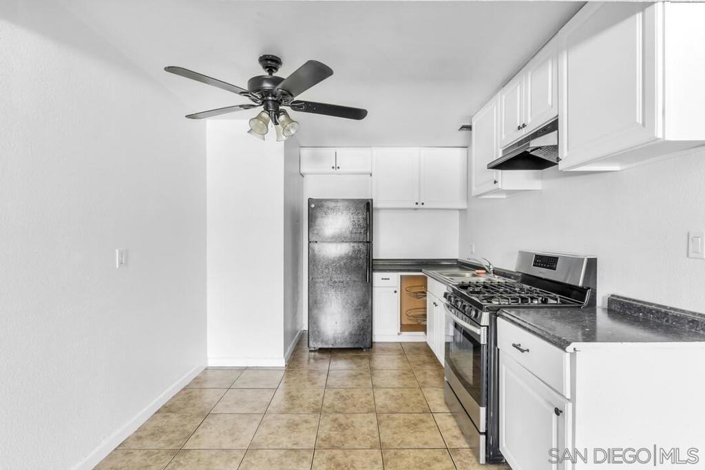5920 Streamview Dr Property Photo 8