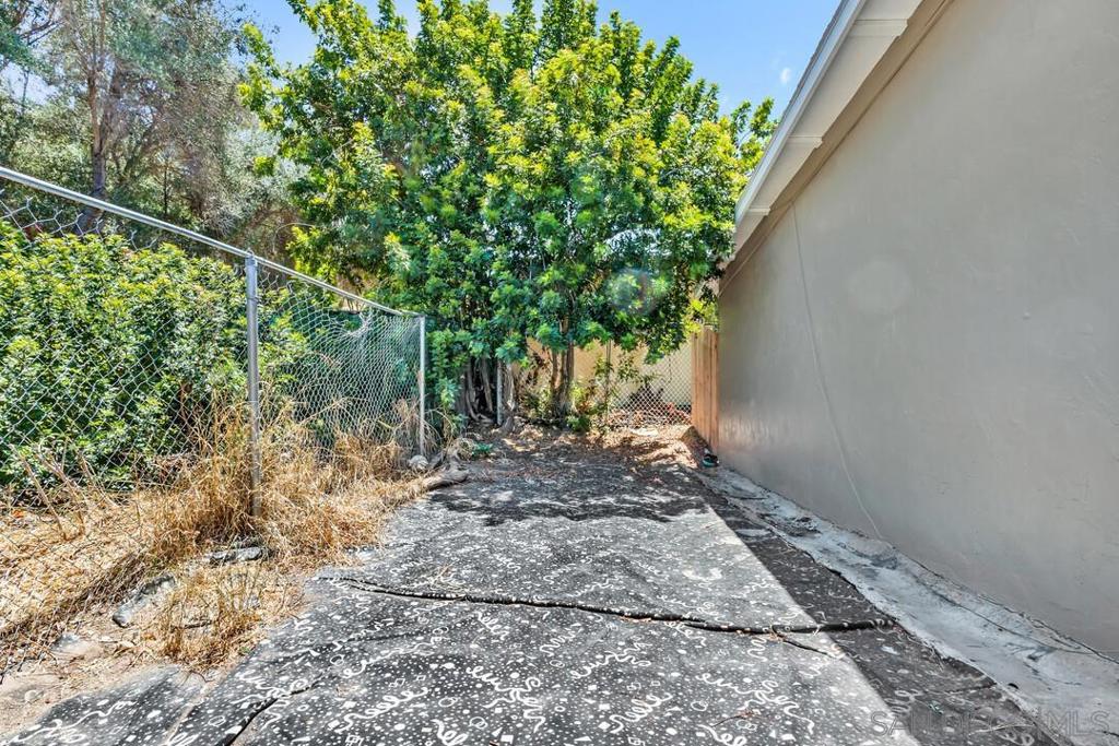 5920 Streamview Dr Property Photo 21
