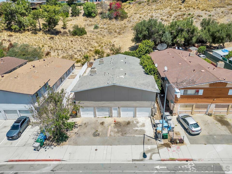 5920 Streamview Dr Property Photo 28