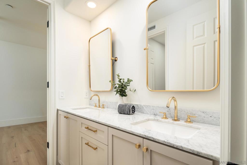 7823 Calle Cima Property Photo 26