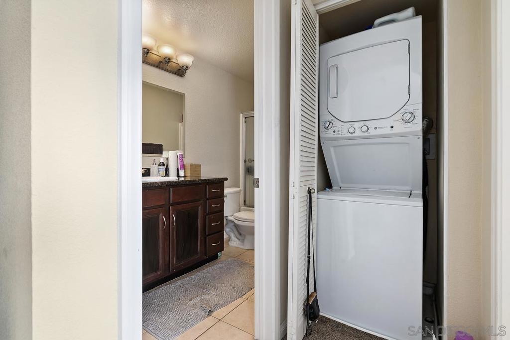5252 Orange 421 Property Photo 14