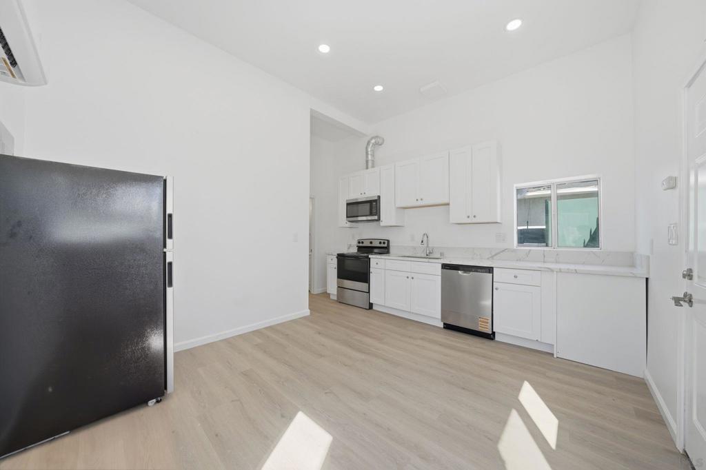 3153 55 G St Property Photo 14