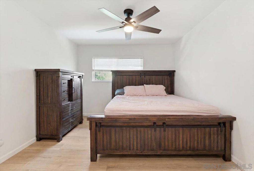 503 Smoketree Glen Property Photo 20