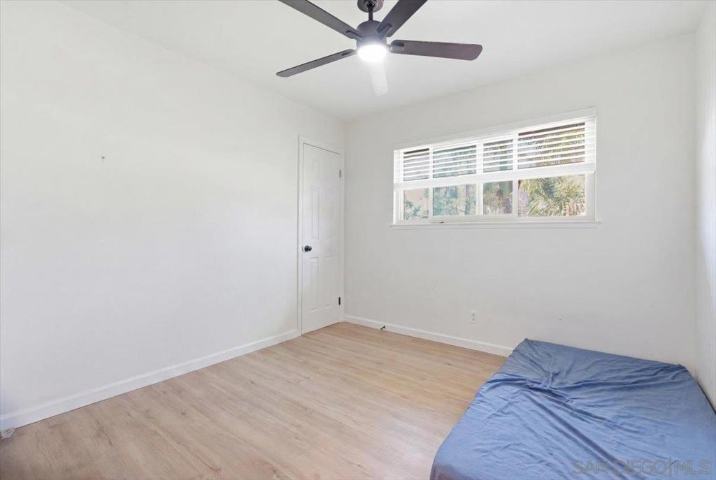 503 Smoketree Glen Property Photo 25