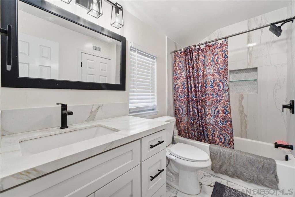 503 Smoketree Glen Property Photo 29