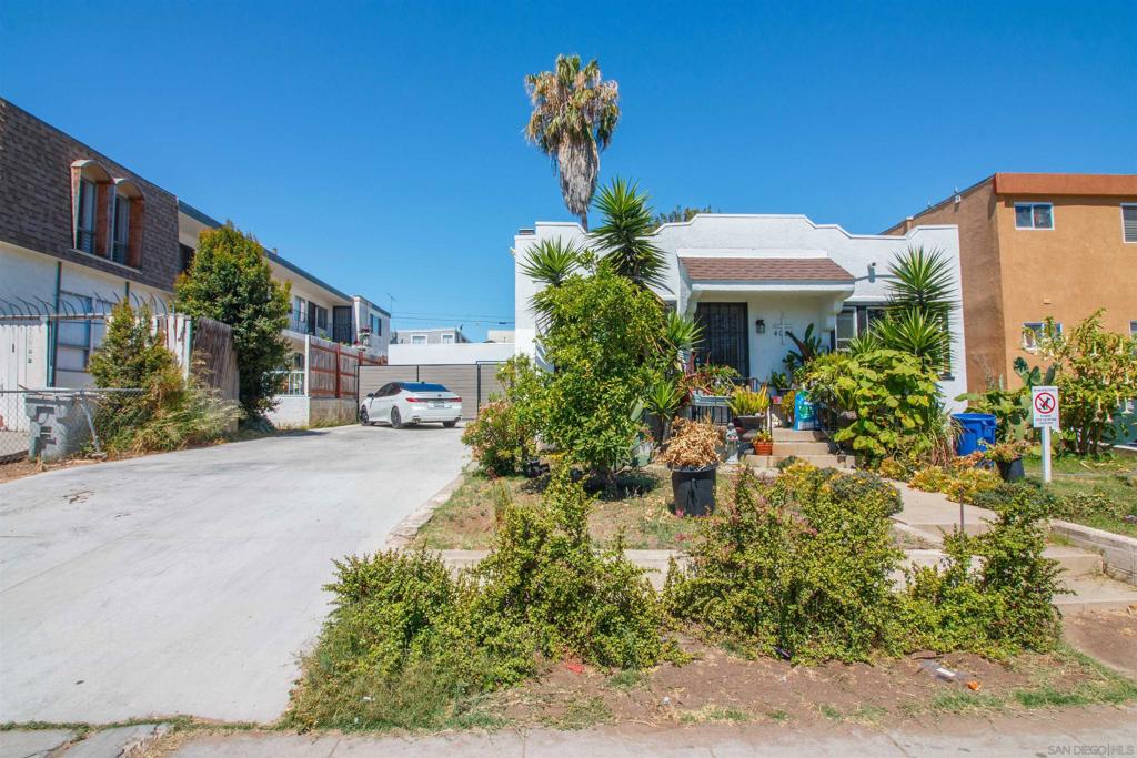 4052 56 Euclid Property Photo 17