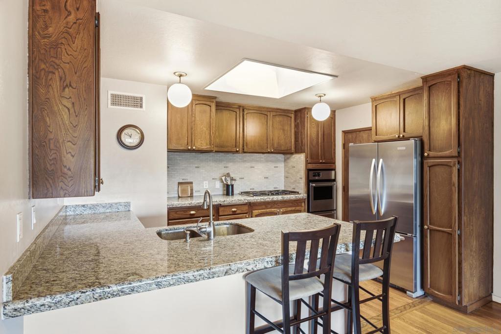 4543 Peak Ct Property Photo 9