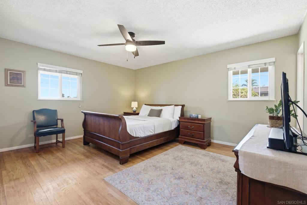 4543 Peak Ct Property Photo 17