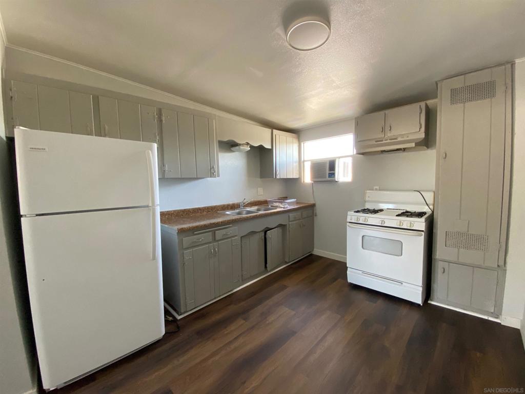 532 N 1st St I Property Photo 5