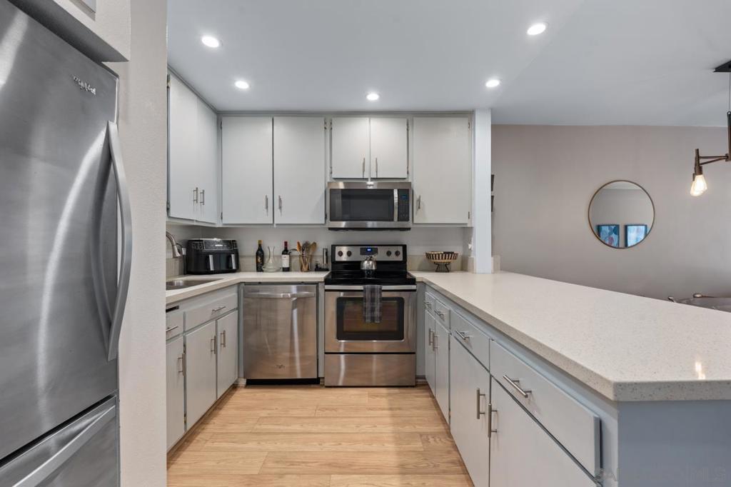 4545 Collwood Blvd #52 Property Photo 7