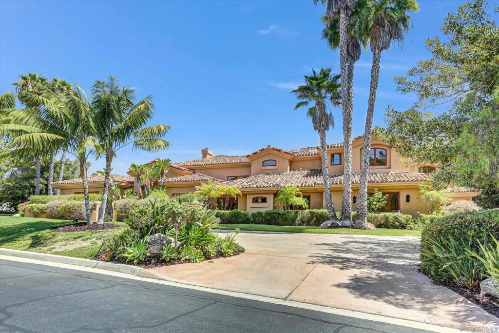 6102 Avenida Alteras Property Photo 3