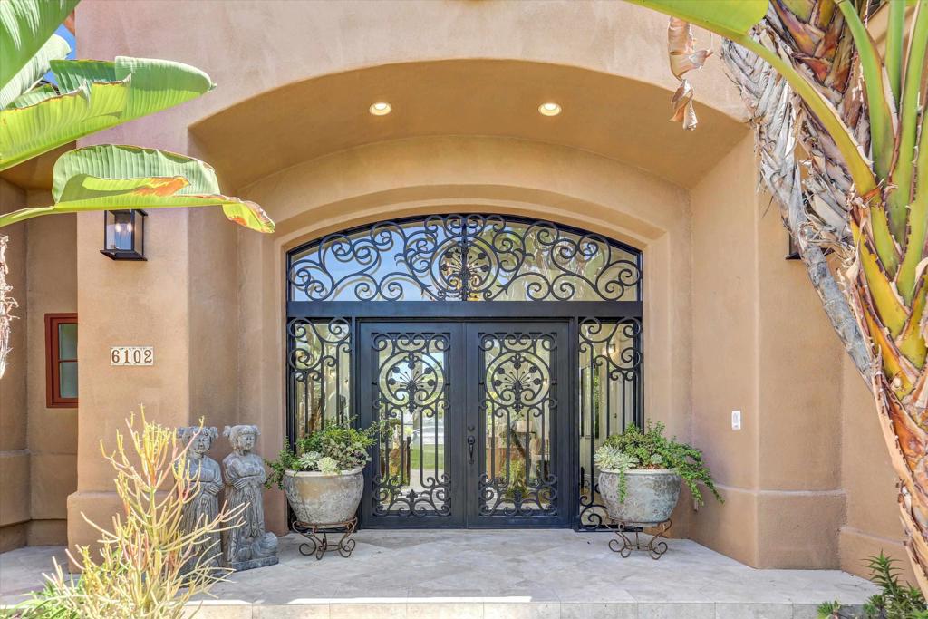 6102 Avenida Alteras Property Photo 5