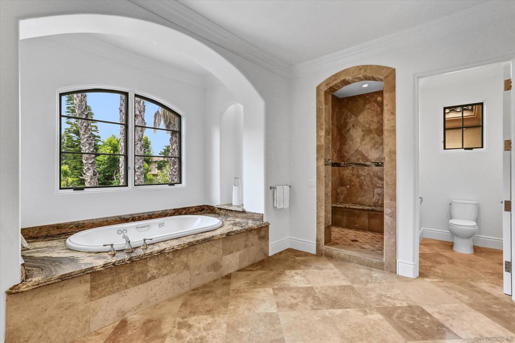 6102 Avenida Alteras Property Photo 52