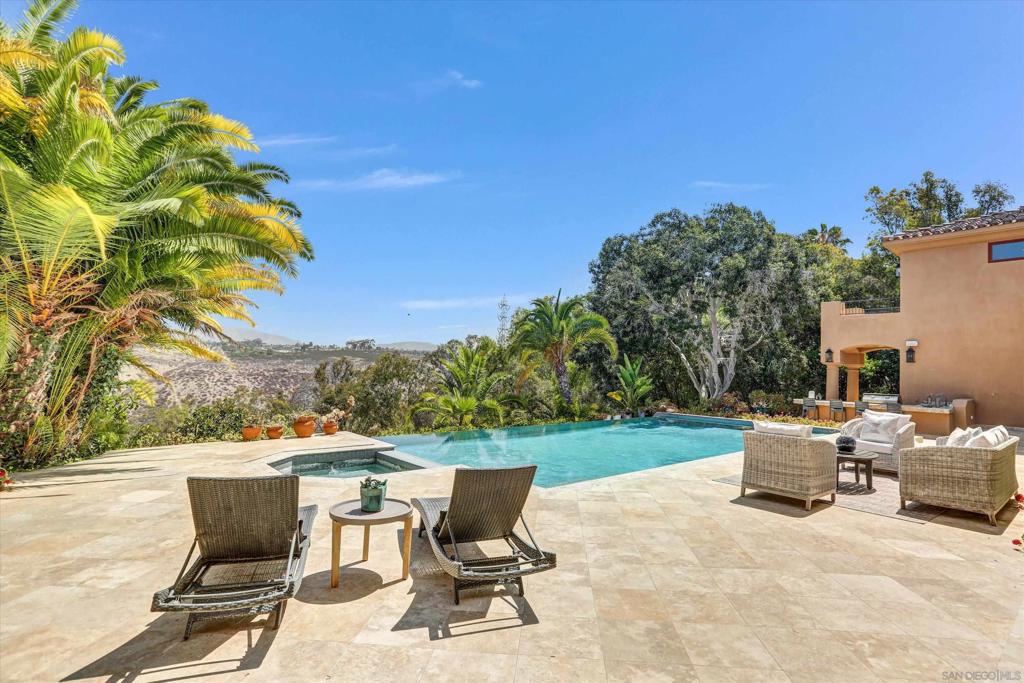 6102 Avenida Alteras Property Photo 68