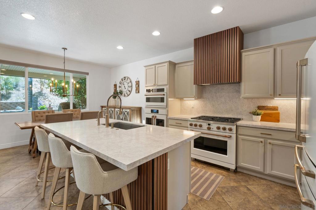 30856 E Green Property Photo 17
