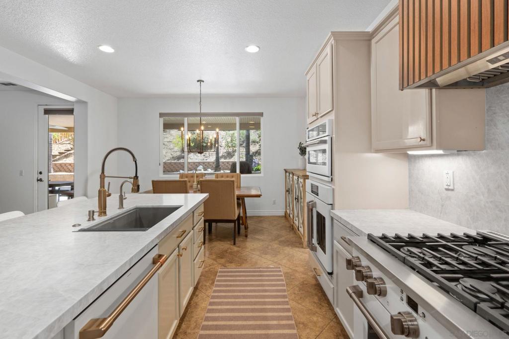 30856 E Green Property Photo 19