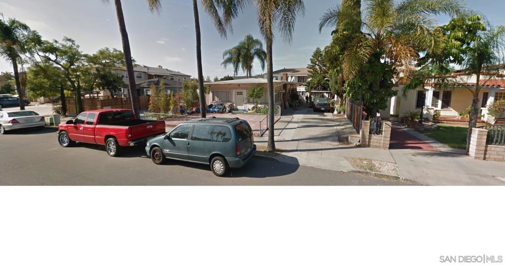 4468 49th ST Property Photo 1