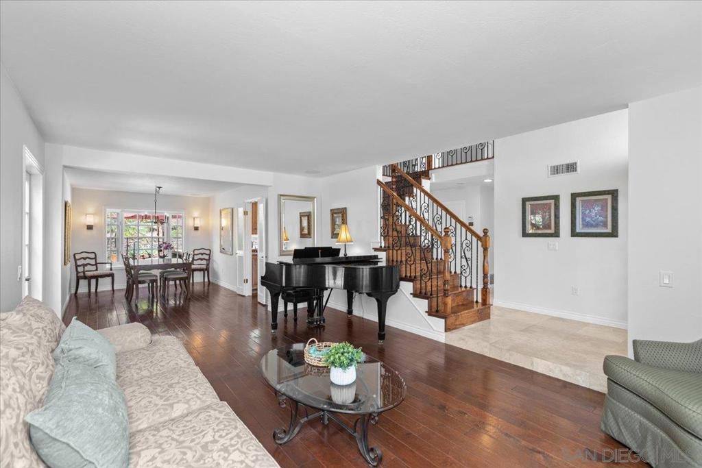 2814 Sombrosa Property Photo 8