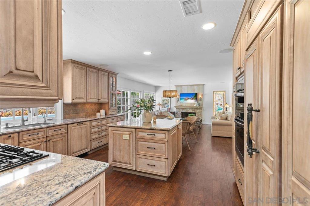 2814 Sombrosa Property Photo 18