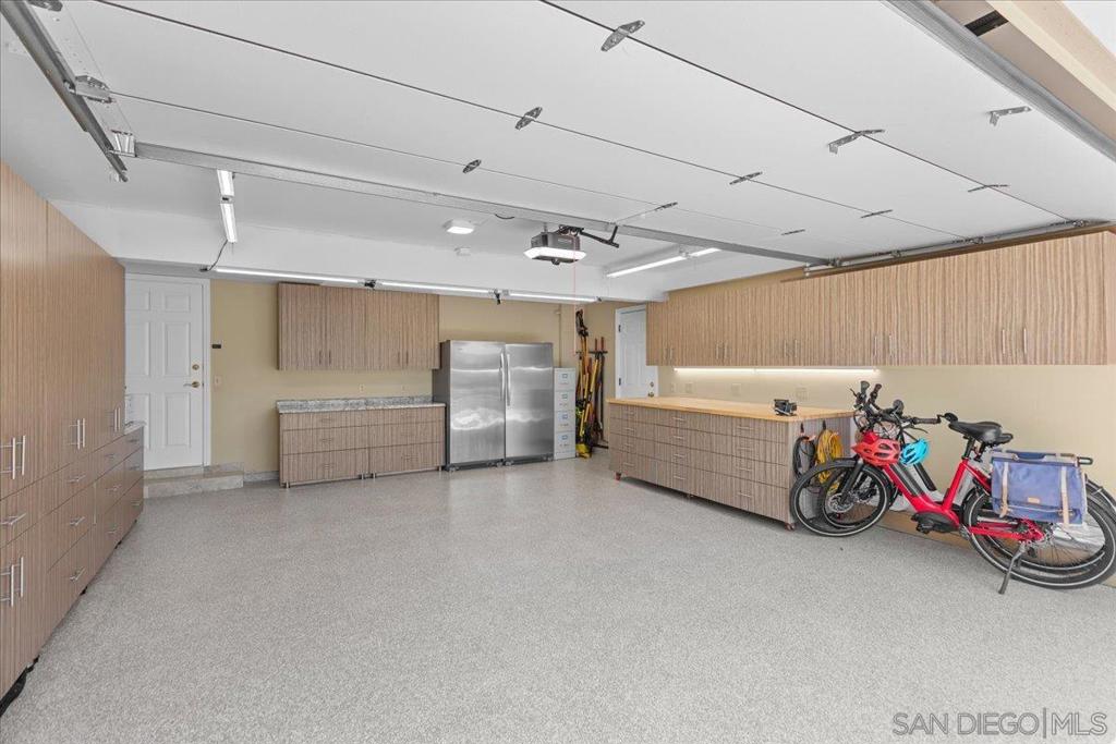 2814 Sombrosa Property Photo 38