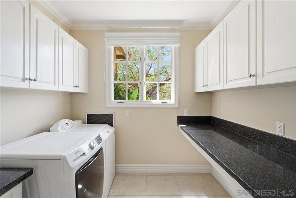 6150 Avenida Alteras Property Photo 36