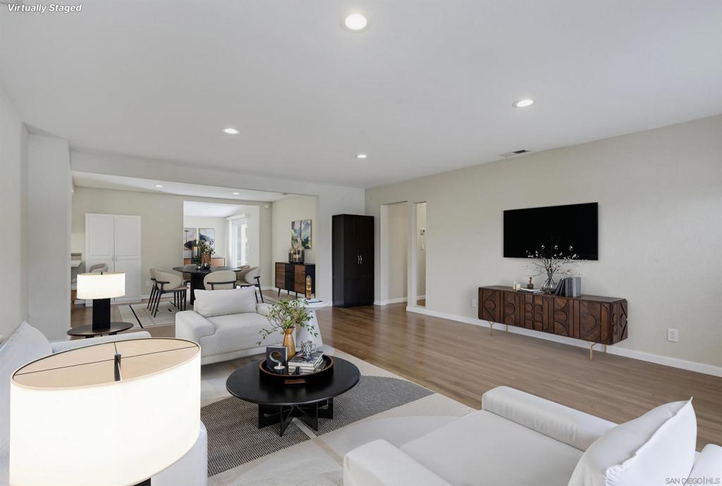 9649 Halberns Blvd Property Photo 3