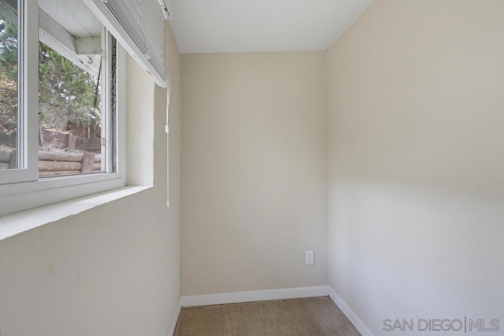 9649 Halberns Blvd Property Photo 20