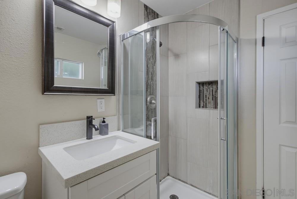 9649 Halberns Blvd Property Photo 31