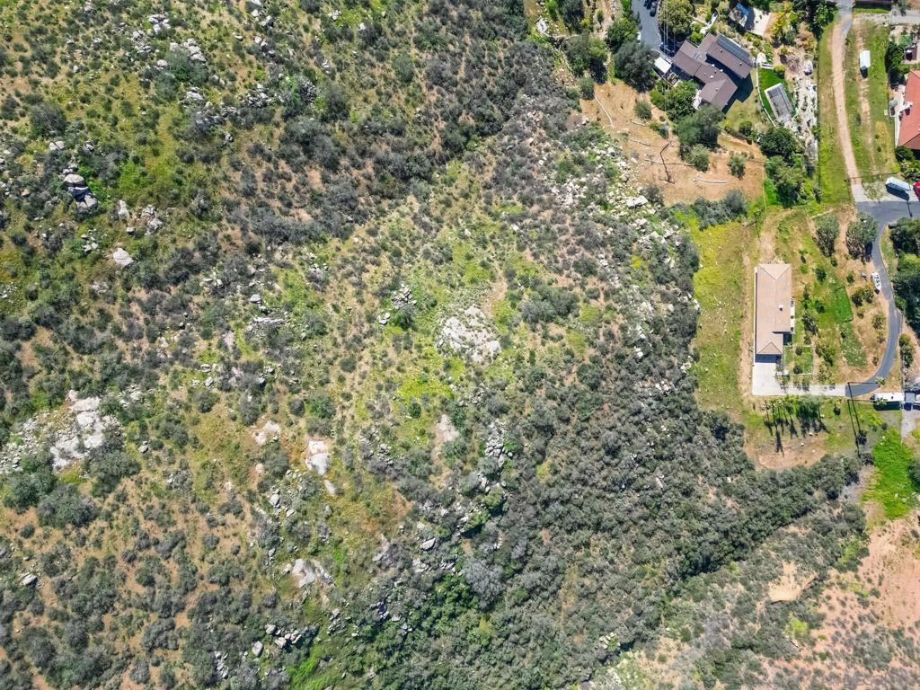 43 Carlson Ct Property Photo 9