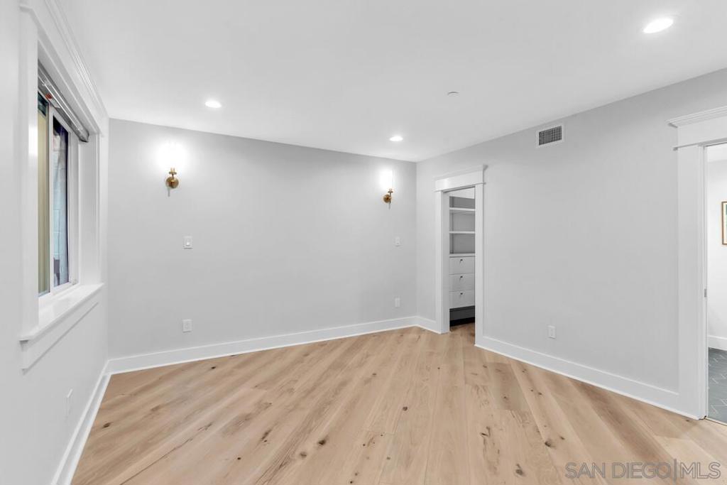 943 F Avenue Property Photo 31