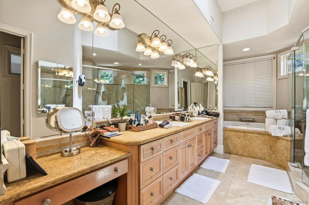 1011 Avenida Amantea Property Photo 47