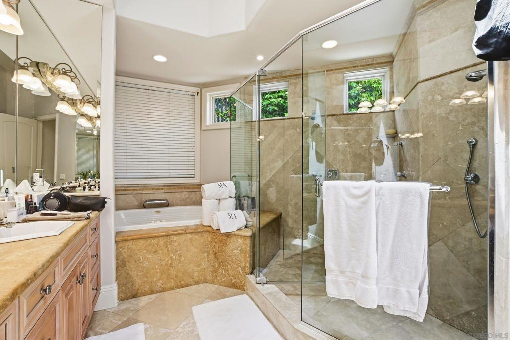 1011 Avenida Amantea Property Photo 48