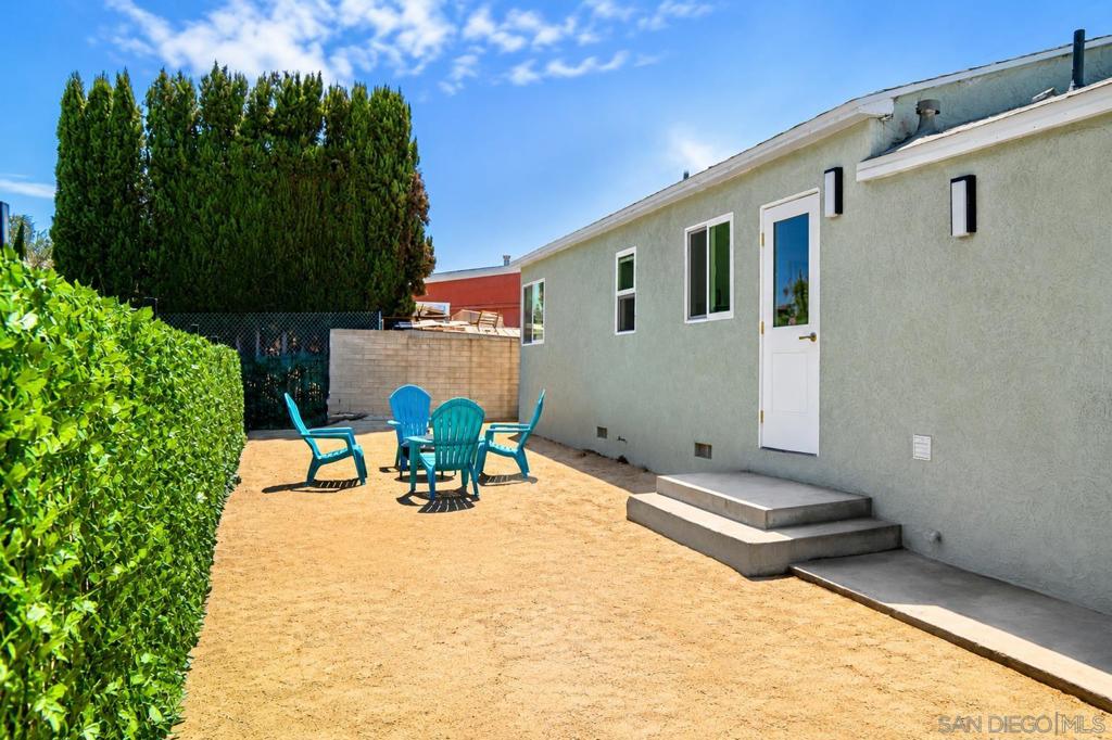5236 Nutmeg Street Property Photo 8