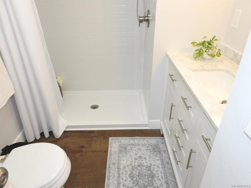 8712 N Magnolia Spc 108 Property Photo 24