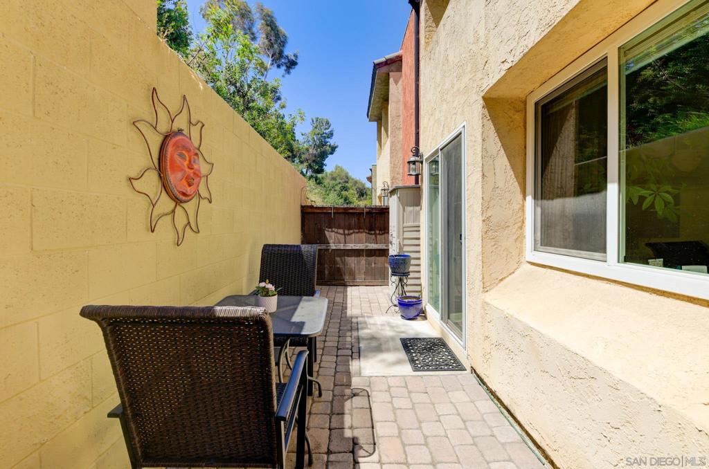 4469 Home 2 Property Photo 14