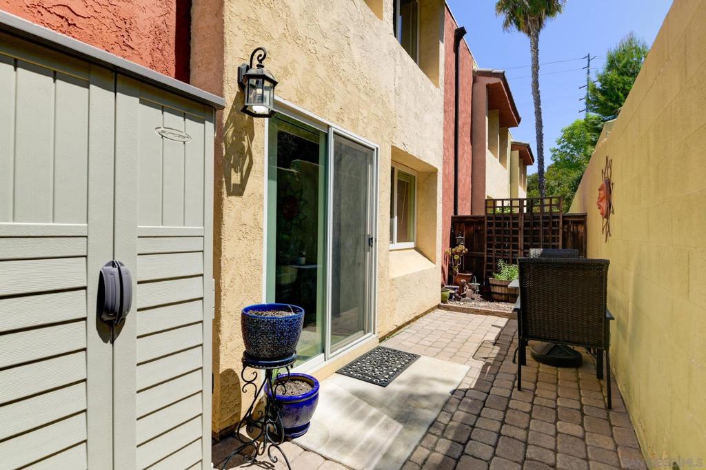 4469 Home 2 Property Photo 16