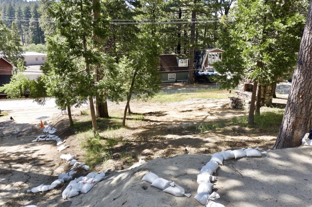 32065 Hunsaker Way Property Photo 7