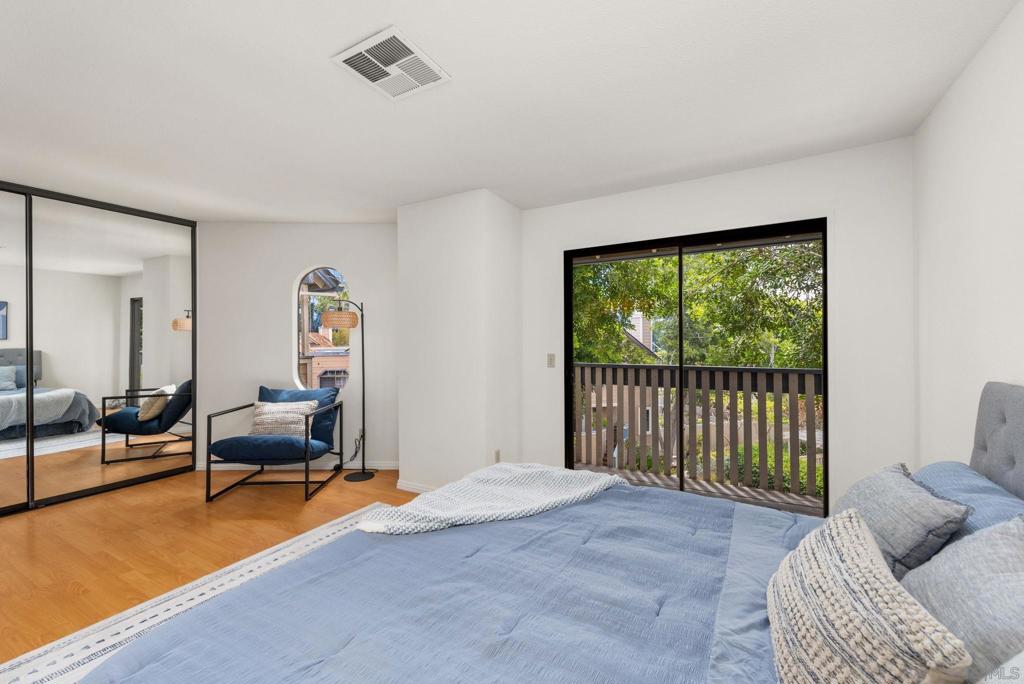 9260 Towne Centre Dr 17 Property Photo 11
