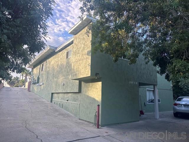 2499 Tuberose St Property Photo 4