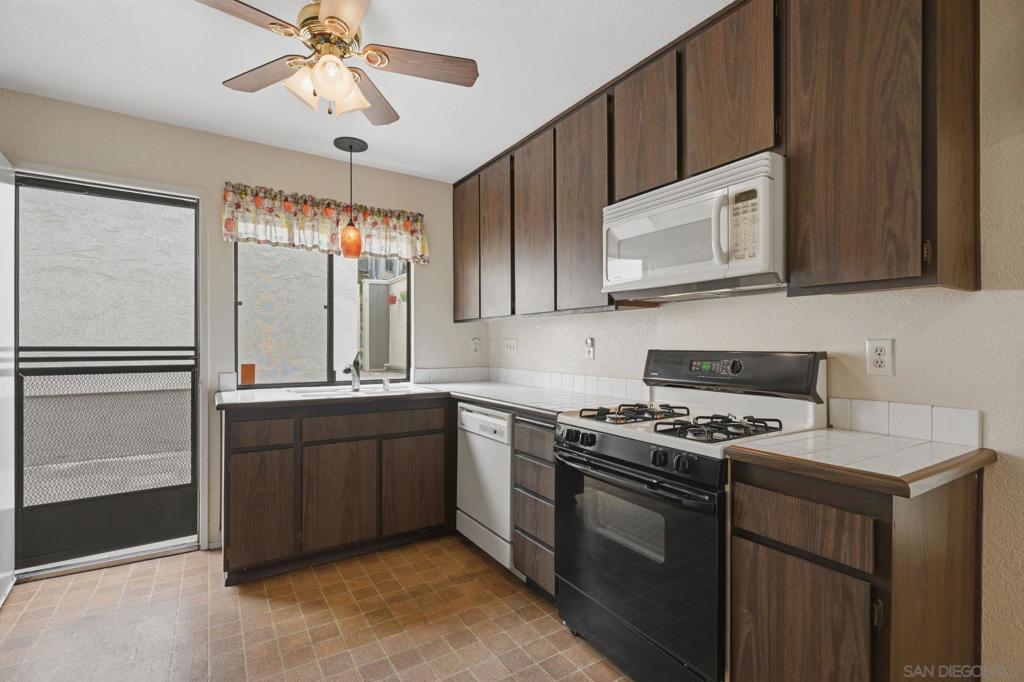10217 Caminito Covewood Property Photo 4