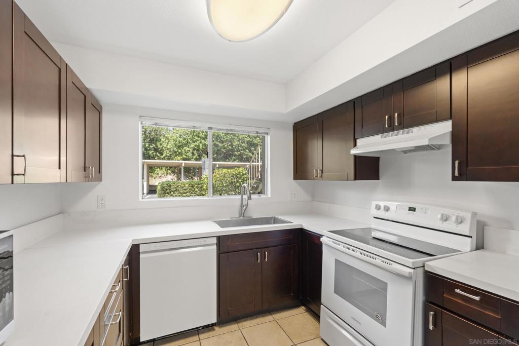 6868 Hyde Park Dr A Property Photo 2
